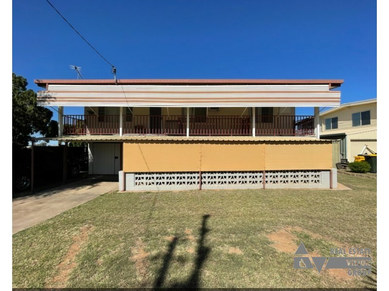 43 Arthur St, Blackwater QLD 4717