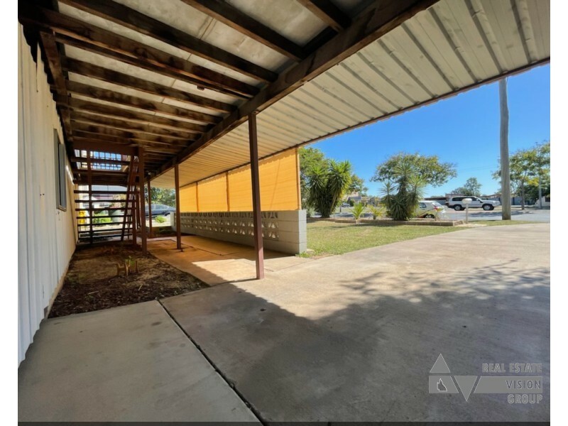 43 Arthur St, Blackwater QLD 4717