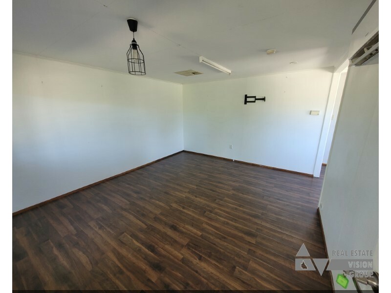 24 Boronia St, Blackwater QLD 4717