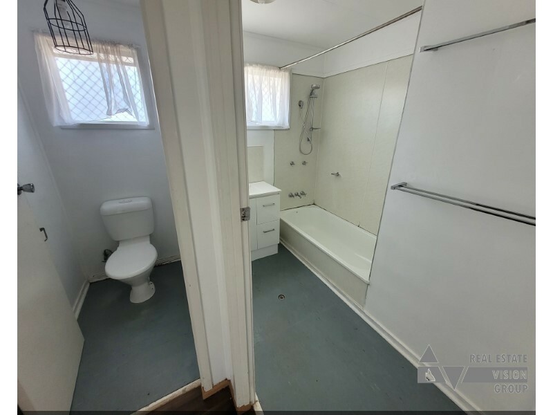 24 Boronia St, Blackwater QLD 4717