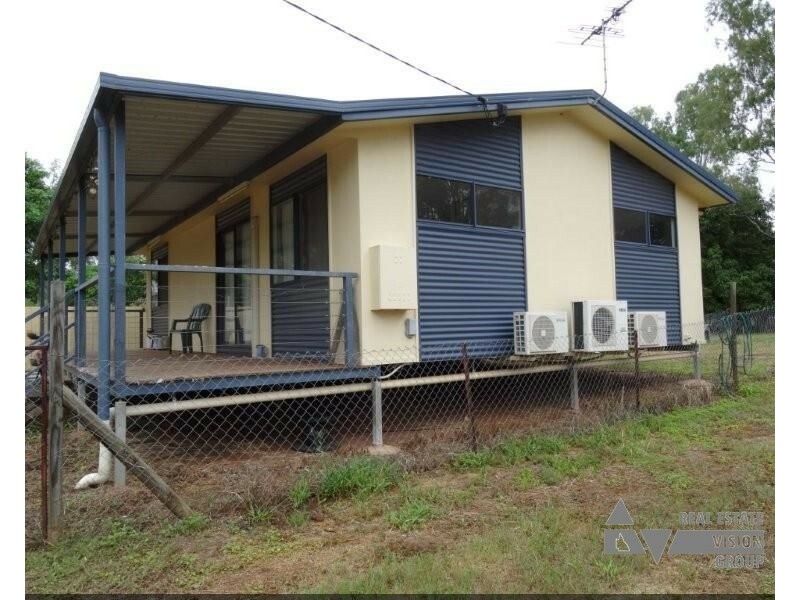 13 Campbell St, Bluff QLD 4702