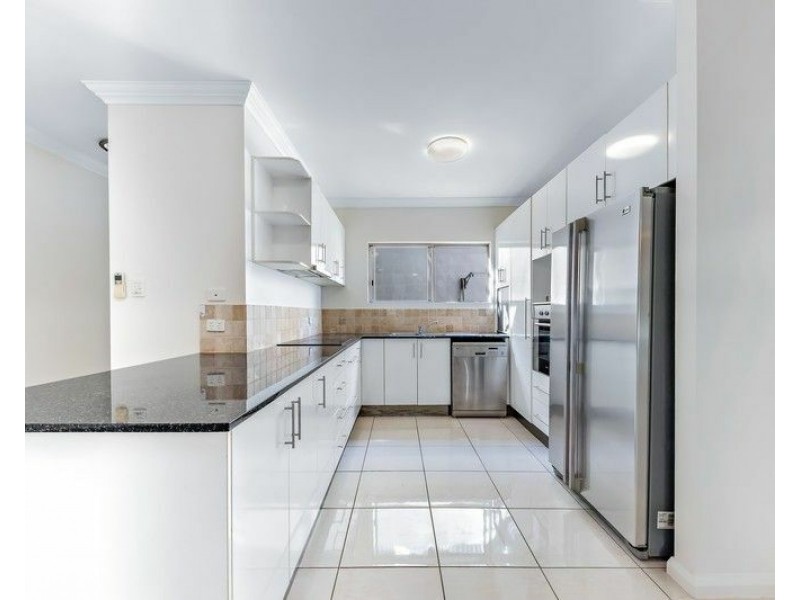 Unit 12/3 Deloraine Cl, Cannonvale QLD 4802