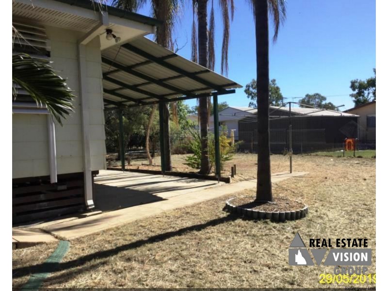 16 Boronia Street, Blackwater QLD 4717