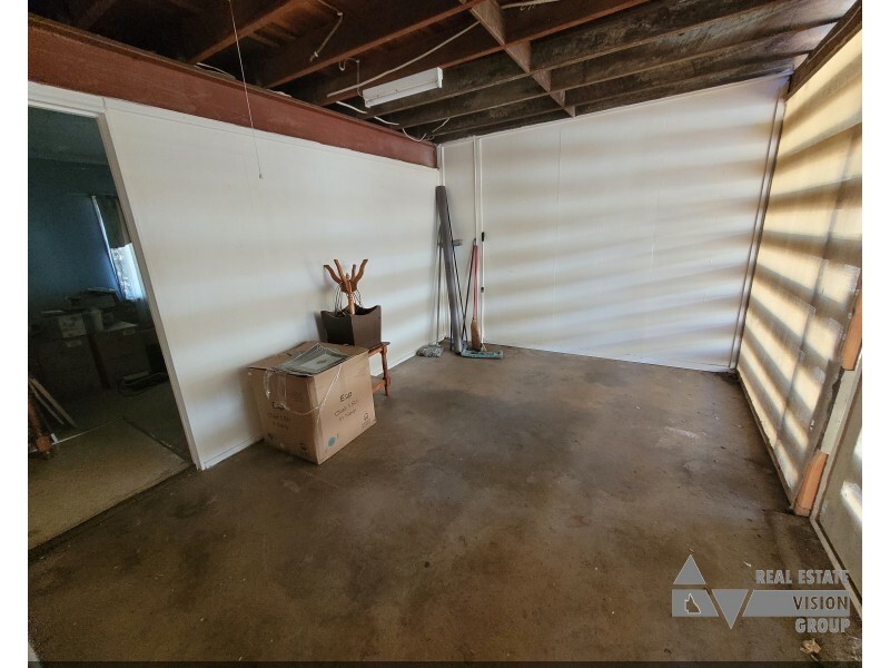 6 Donovan St, Blackwater QLD 4717