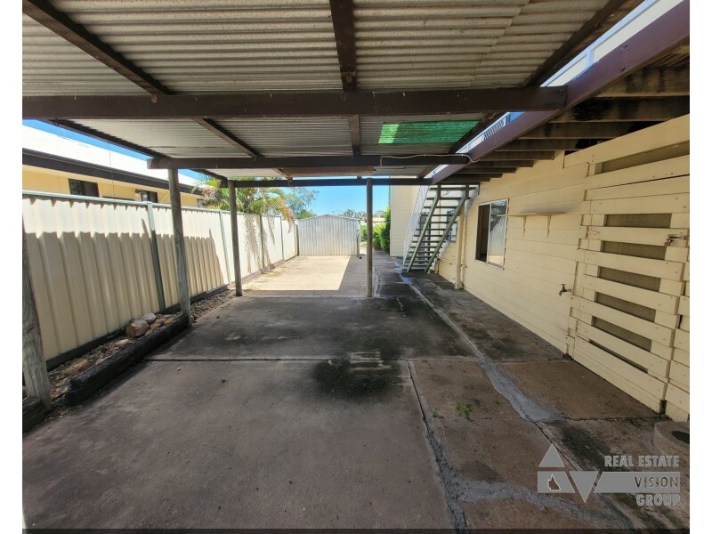 6 Donovan St, Blackwater QLD 4717