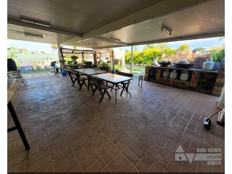 2 Karri St, Blackwater QLD 4717