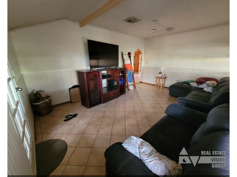 2 Karri St, Blackwater QLD 4717