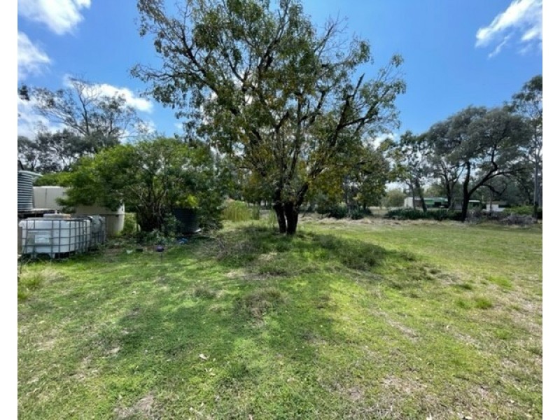 Goanna Flats Rd, Rubyvale QLD 4702