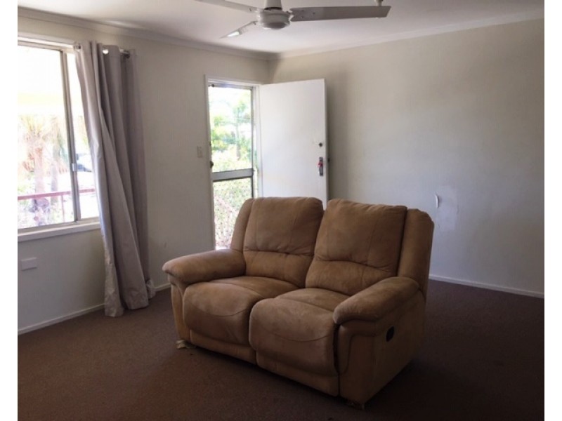 9 Fig Street, Blackwater QLD 4717