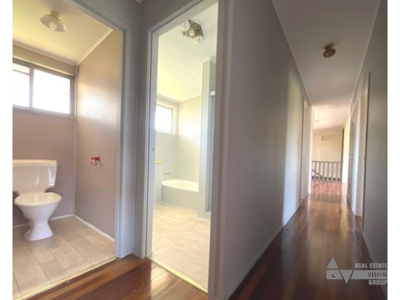 48 Bremner Street, Blackwater QLD 4717
