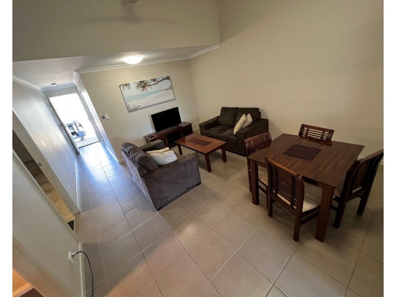 Unit 42/21 Rivergum Dr, Emerald QLD 4720