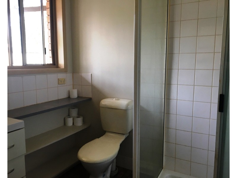 Unit 7/4 Andrea Pl, Emerald QLD 4720