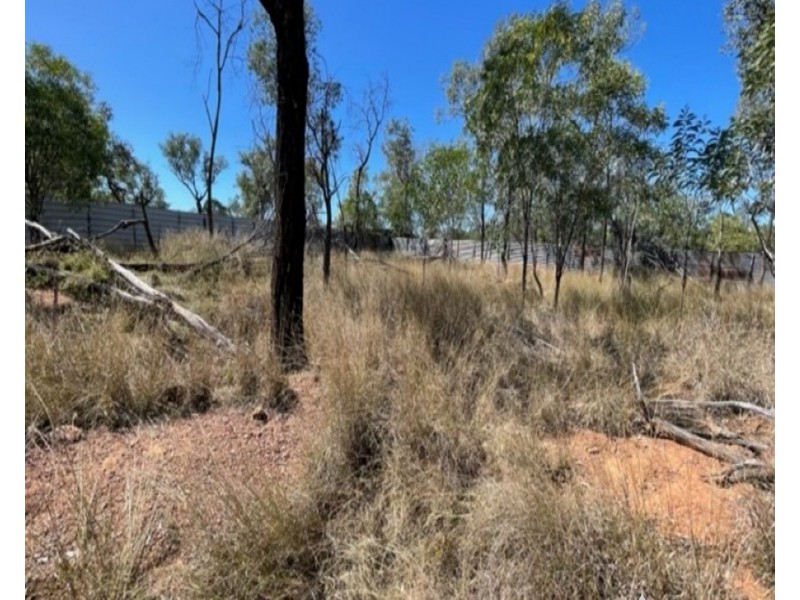 MC 71534, 71535 Sapphire, The Gemfields QLD 4702