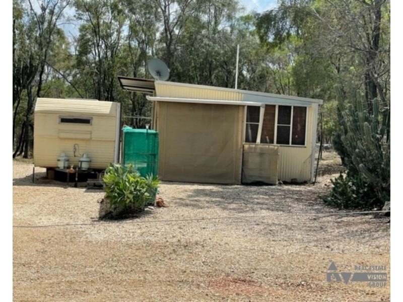 MC 71722 & 71025 BedFord Hill, Rubyvale QLD 4702