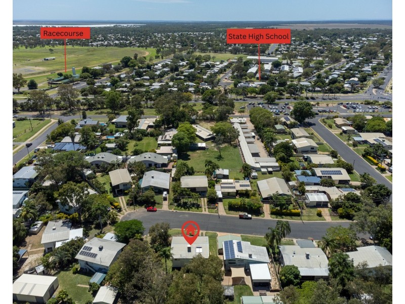 6 Pryor Pl, Emerald QLD 4720