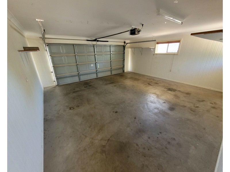 5 Oliffe Street, Blackwater QLD 4717