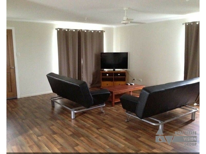 2 Hunter St, Blackwater QLD 4717