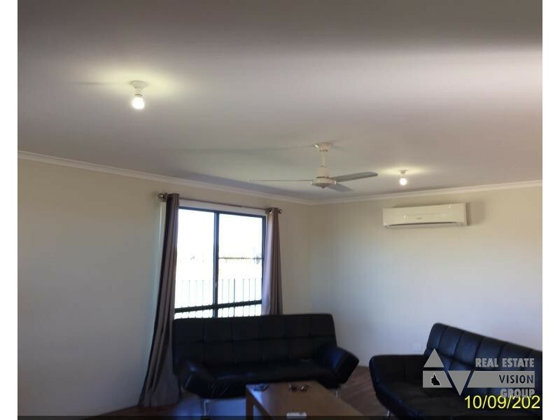 2 Hunter St, Blackwater QLD 4717