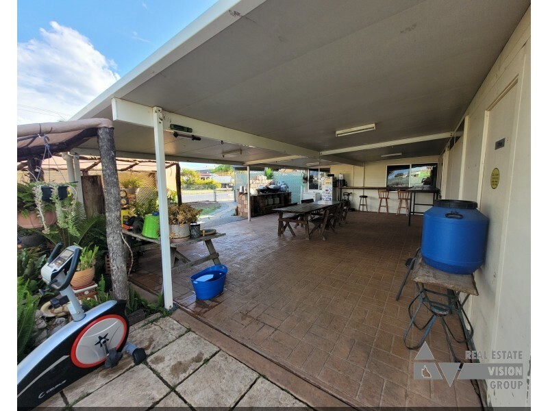2 Karri St, Blackwater QLD 4717