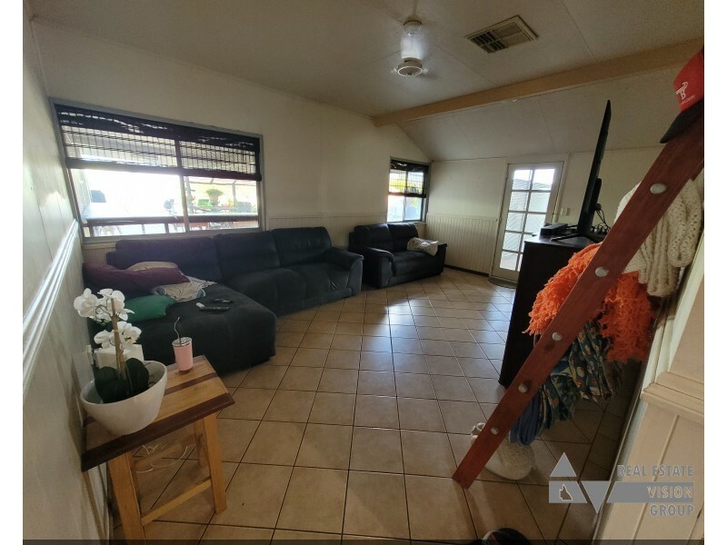 2 Karri St, Blackwater QLD 4717