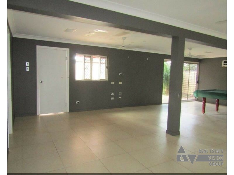 34 Lawless St, Blackwater QLD 4717