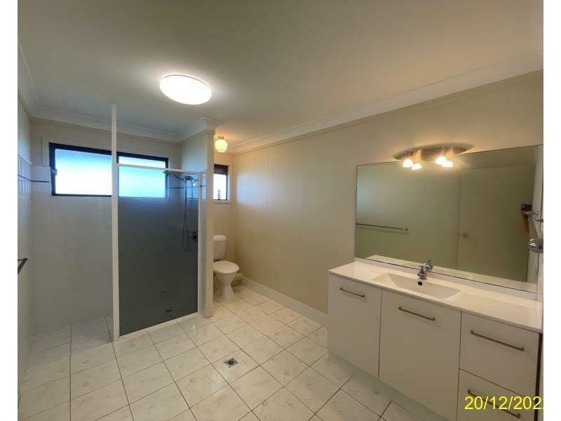 4 Neerim Cres, Shute Harbour QLD 4802