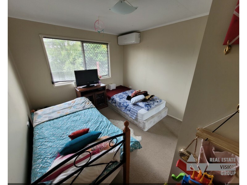 55 Stower Street, Blackwater QLD 4717