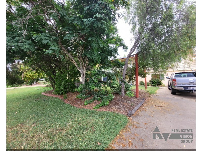 55 Stower Street, Blackwater QLD 4717