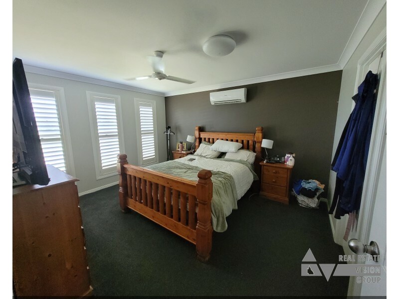 1 Kendrick Cct, Blackwater QLD 4717