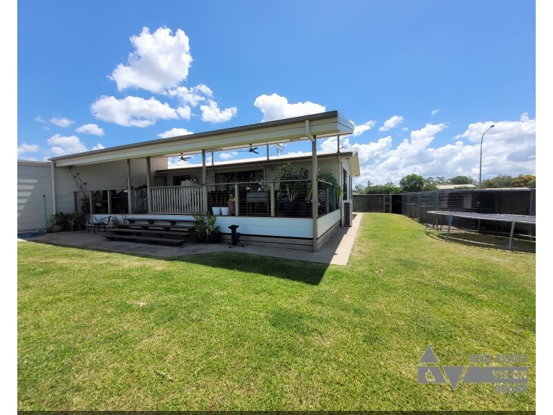 1 Kendrick Cct, Blackwater QLD 4717
