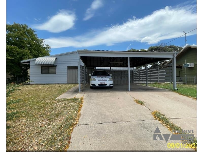 7 Manna St, Blackwater QLD 4717