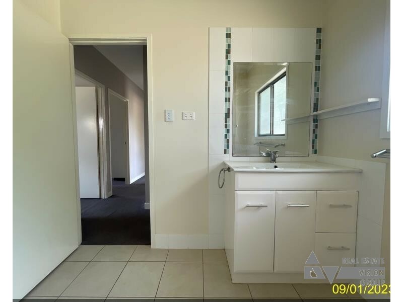 7 Manna St, Blackwater QLD 4717