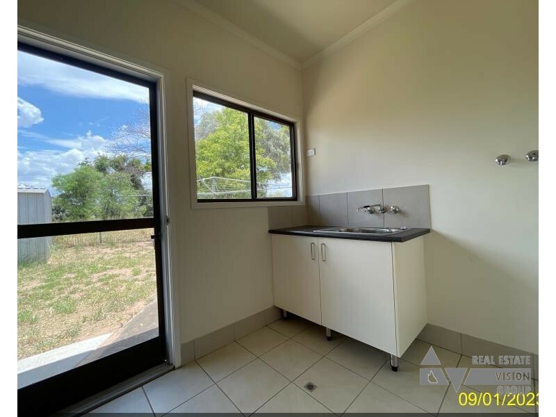 7 Manna St, Blackwater QLD 4717