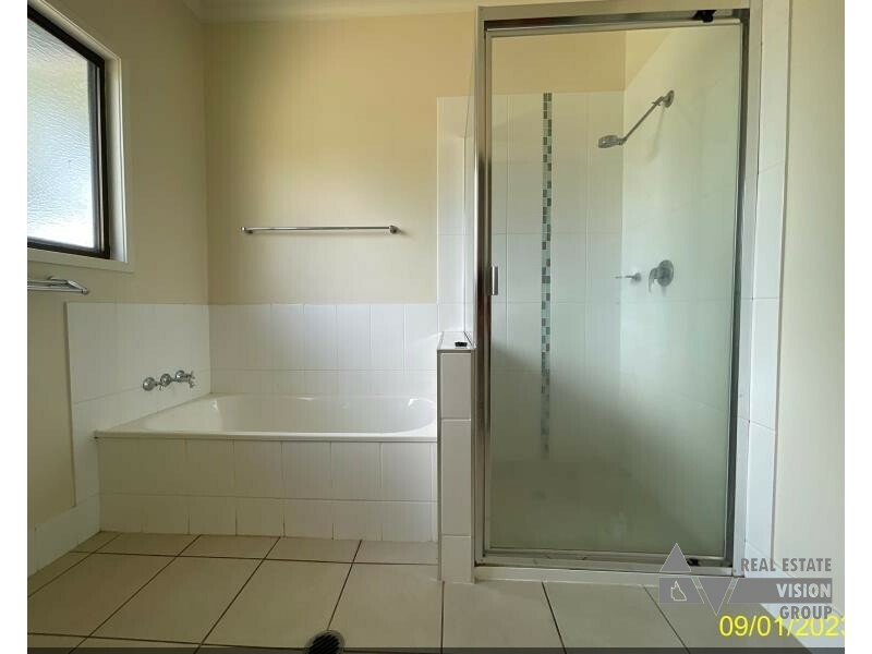 7 Manna St, Blackwater QLD 4717