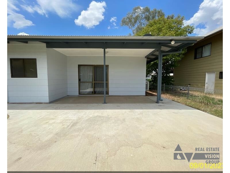 7 Manna St, Blackwater QLD 4717
