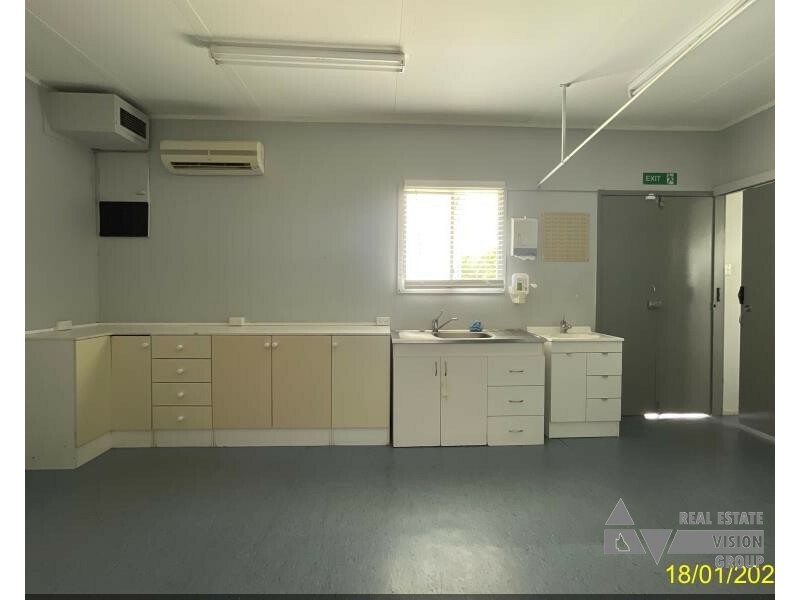 2 Seeman St, Blackwater QLD 4717