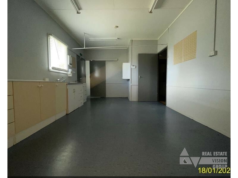 2 Seeman St, Blackwater QLD 4717