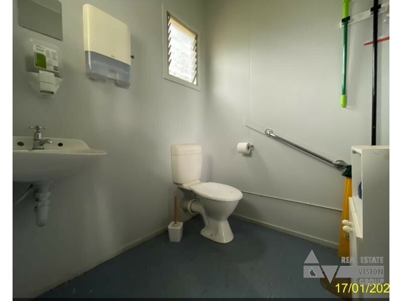 2 Seeman St, Blackwater QLD 4717