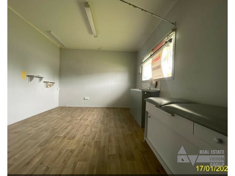 2 Seeman St, Blackwater QLD 4717