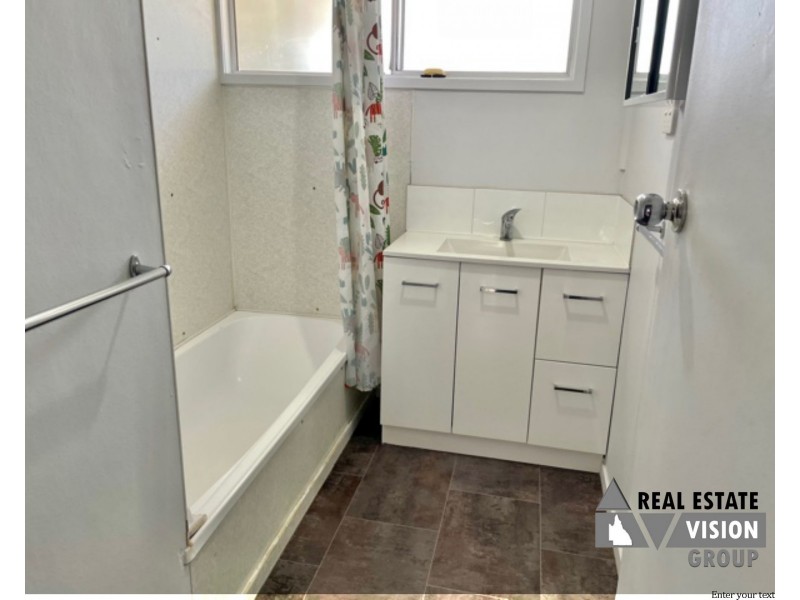 7 Bottletree Street, Blackwater QLD 4717