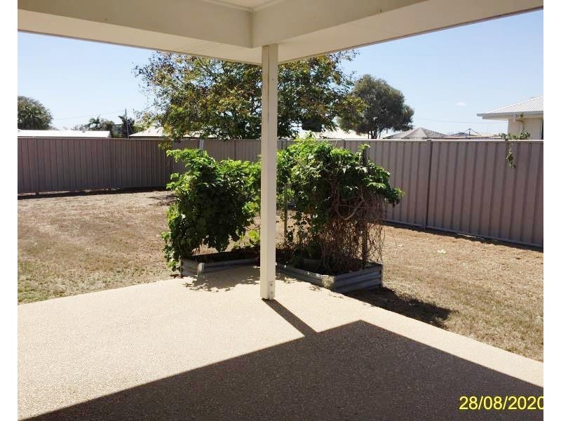 30 Manna St, Blackwater QLD 4717