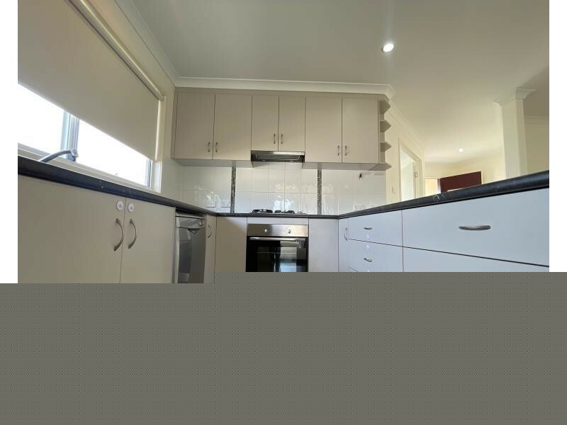 30 Manna St, Blackwater QLD 4717