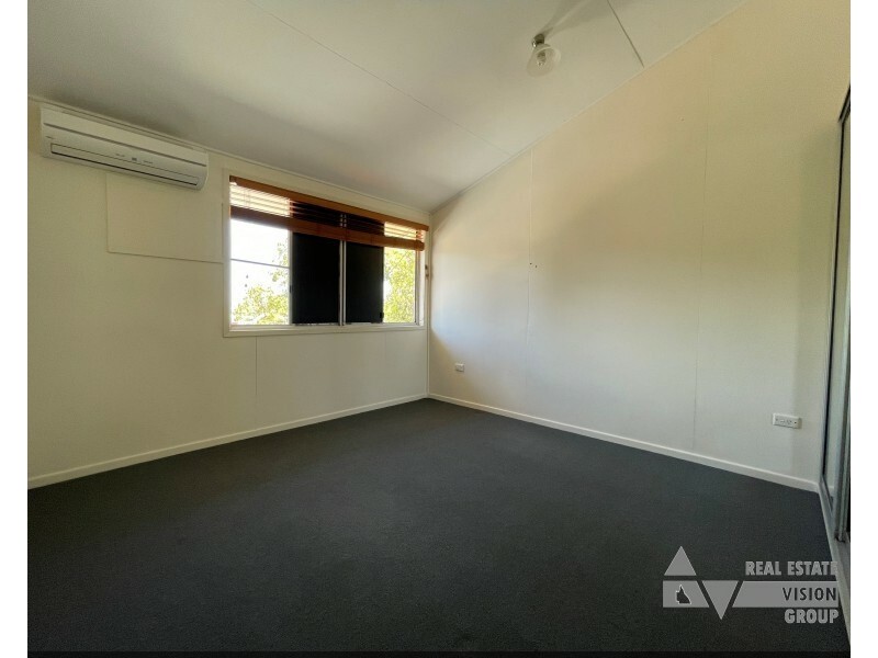 42 Stower Street, Blackwater QLD 4717