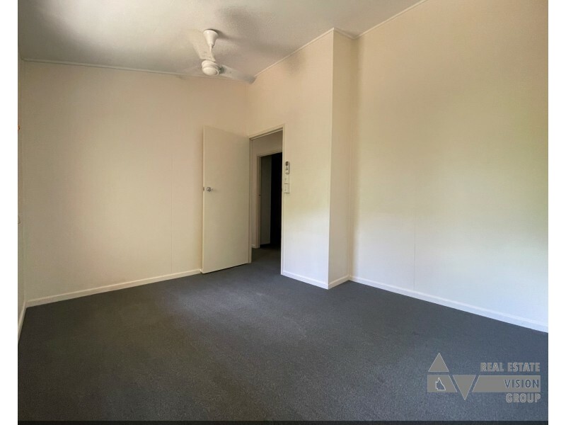 42 Stower Street, Blackwater QLD 4717