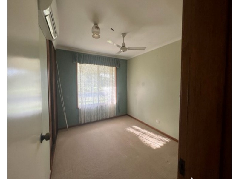 66 Moody St, Emerald QLD 4720