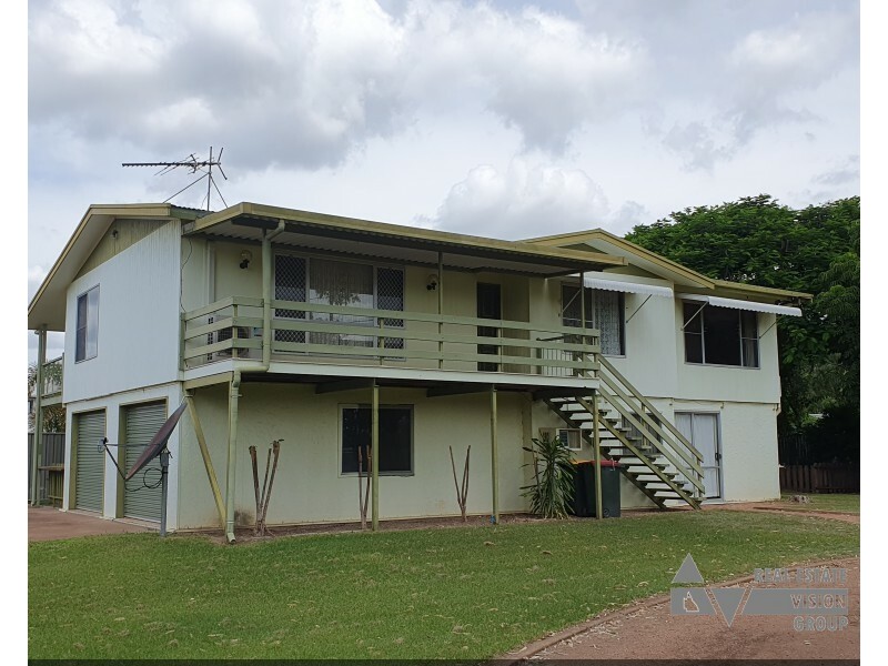 66 Moody St, Emerald QLD 4720