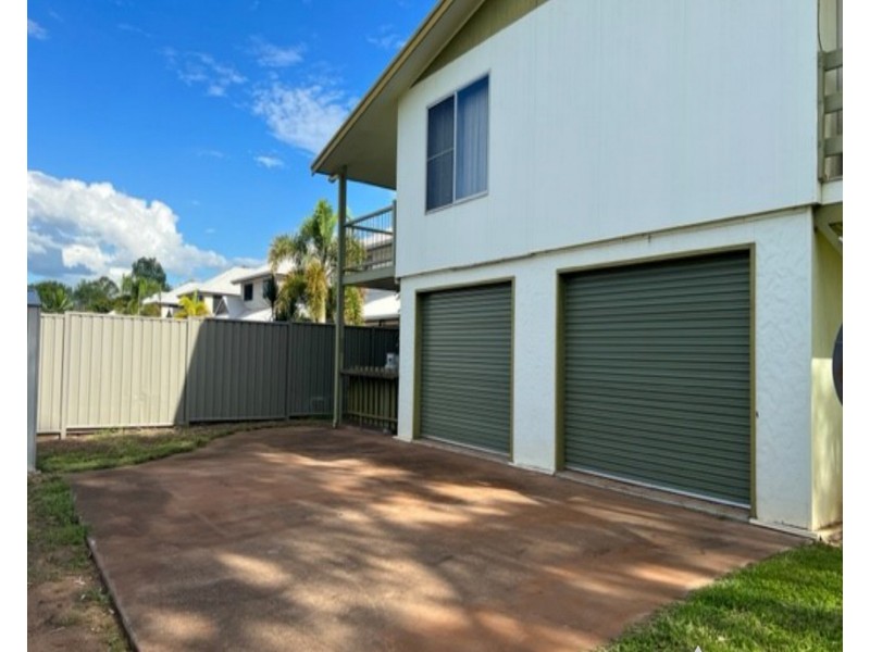 66 Moody St, Emerald QLD 4720