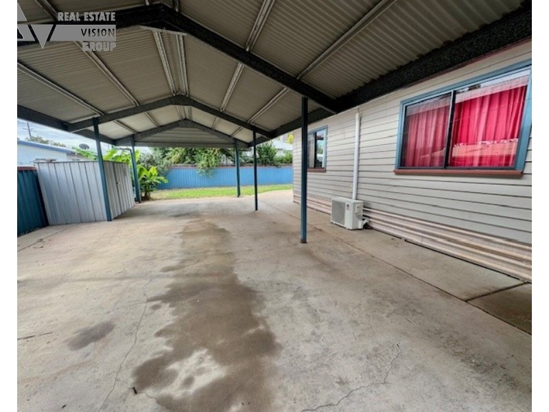 24 Gray St, Emerald QLD 4720