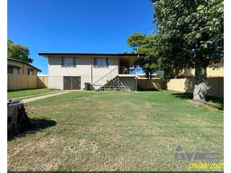 21 Acacia Street, Blackwater QLD 4717