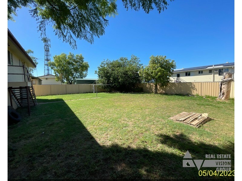 21 Acacia Street, Blackwater QLD 4717
